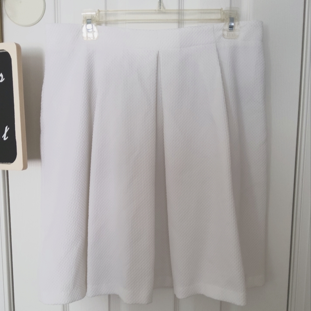WORTHINGTON WHITE Skirt  10